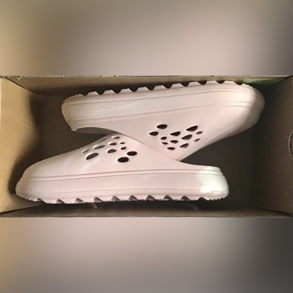 COOL PLANET By Steve Madden Women's Currentt Slipper - Picture 4 of 4